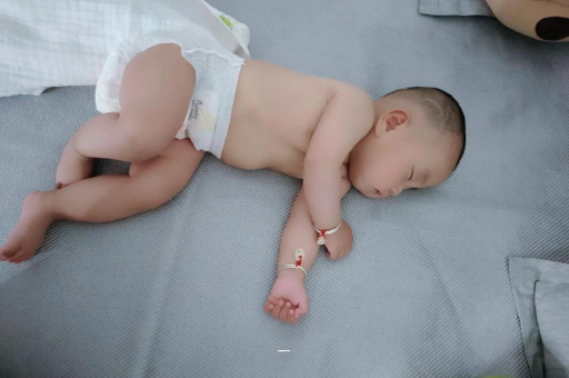 三亚两岁宝宝身高体重标准